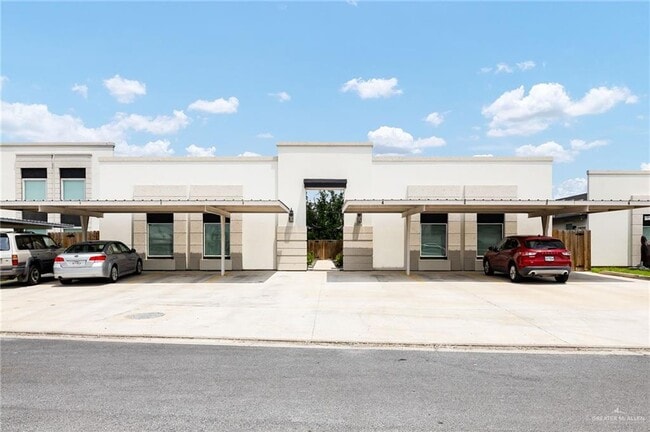 property at 14 Robin