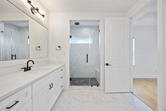 property at 2215 Mansfield St