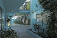 Villager Apartments in Long Beach, CA - Foto de edificio - Building Photo