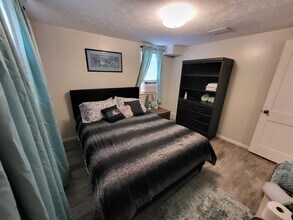 4622 Cass St, Unit #22 in Omaha, NE - Foto de edificio - Building Photo