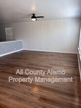 7431 Cedar Farm in San Antonio, TX - Building Photo - Building Photo