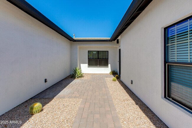 4110 N 47th St in Phoenix, AZ - Building Photo - Building Photo