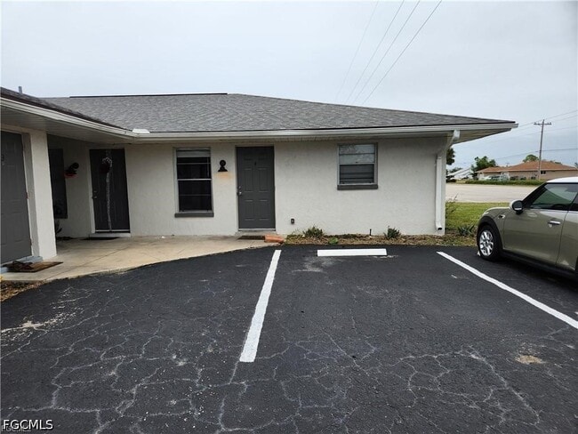 property at 1904 Santa Barbara Blvd S