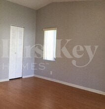 9703 NW 42nd Ct in Sunrise, FL - Building Photo - Building Photo