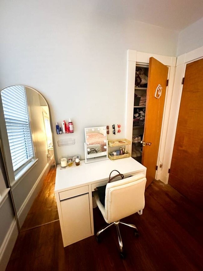 99 School St, Unit 1 in Somerville, MA - Building Photo - Building Photo