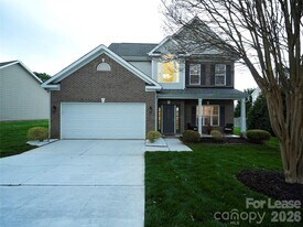 1990 Trace Creek Dr in Waxhaw, NC - Building Photo