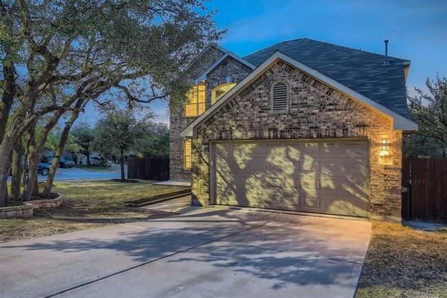 property at 1813 Paseo Verde Dr