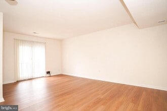 4570 Conwell Dr in Annandale, VA - Building Photo - Building Photo