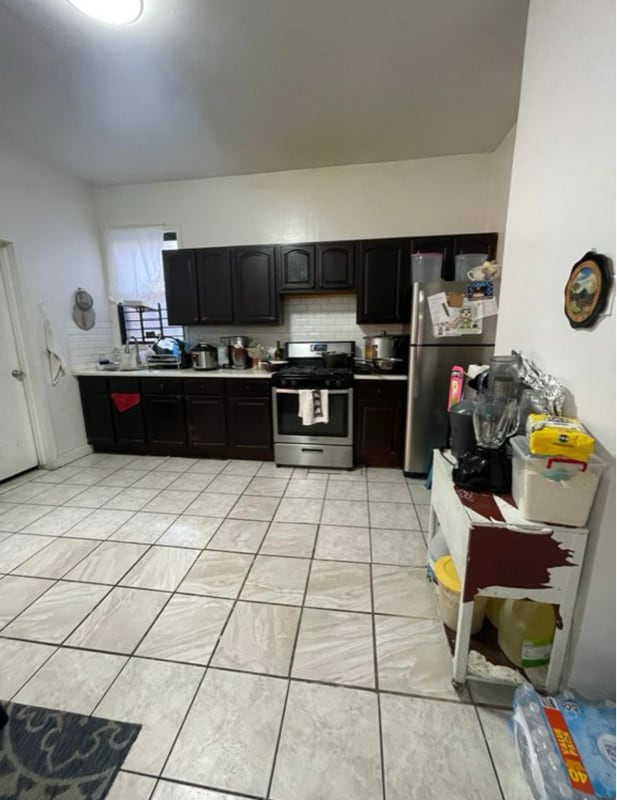 property at 719 18th St