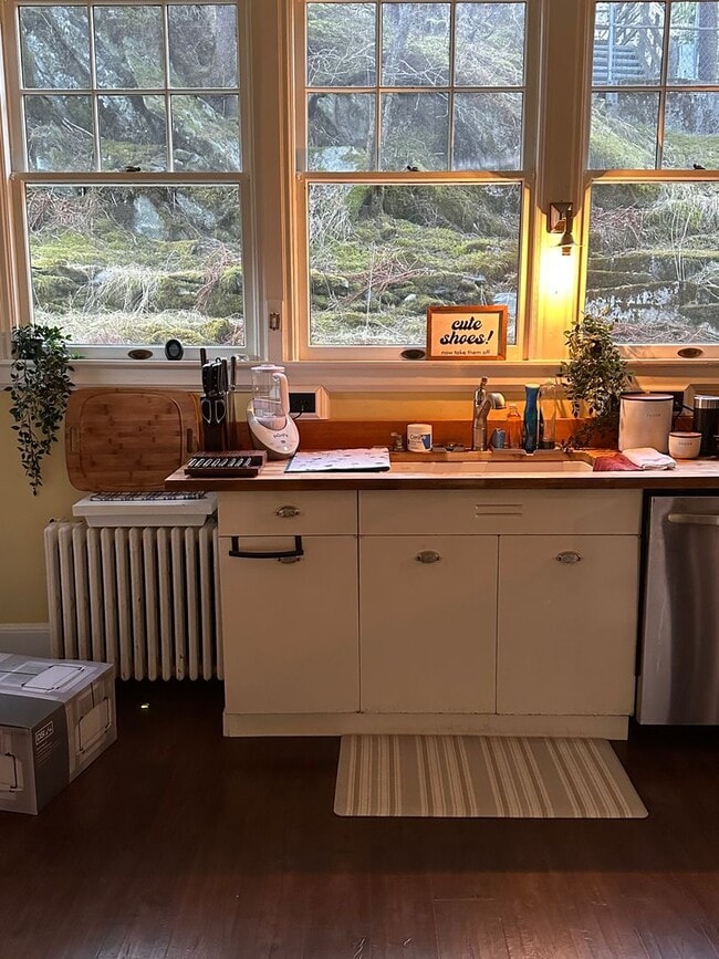 526 Main St in Juneau, AK - Building Photo - Building Photo