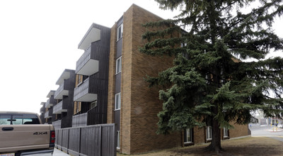 Southdale & Southwood Apartments in Calgary, AB - Building Photo - Building Photo