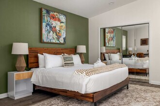 4880 Kane St in San Diego, CA - Building Photo - Building Photo