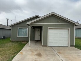 509 49th St in Lubbock, TX - Building Photo