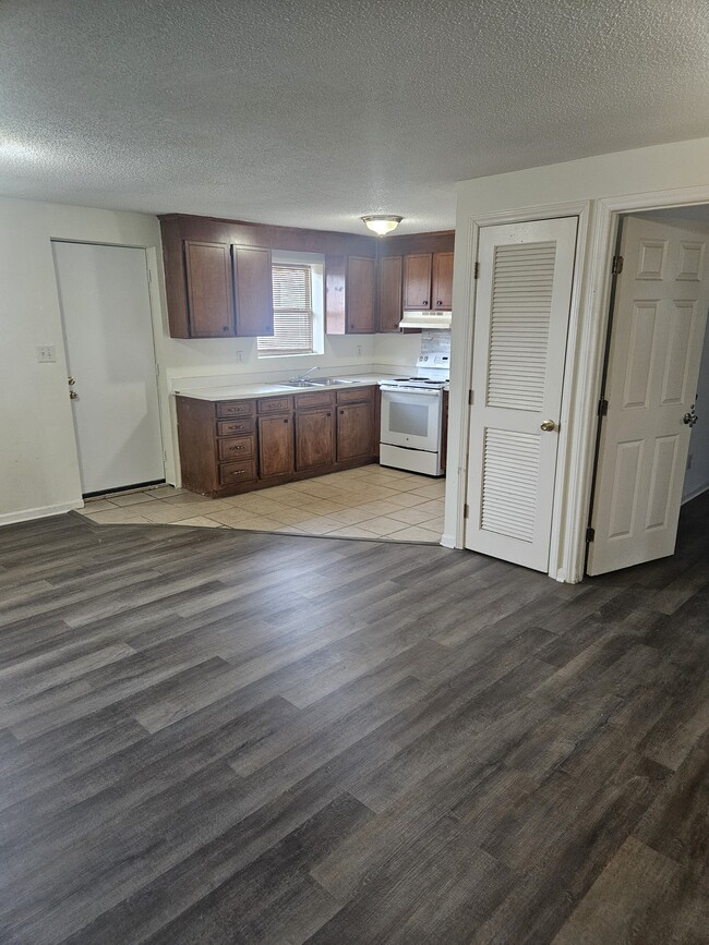 5309 Lewis Rd, Unit 4 in Gastonia, NC - Building Photo - Building Photo
