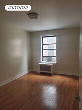 720 Riverside Dr in New York, NY - Building Photo - Building Photo
