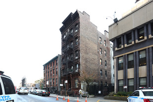 367 W 35th St Apartments