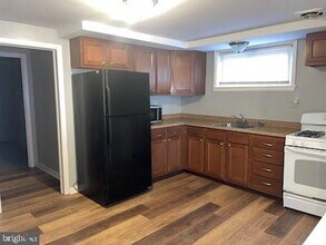 6409 Ridgeview Ave in Baltimore, MD - Building Photo - Building Photo