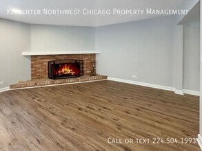 740 Portree Ln in Lake Zurich, IL - Building Photo - Building Photo