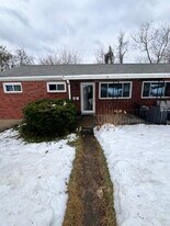 110 Short St, Unit 110 in Trafford, PA - Building Photo