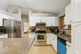 14846 61st Ct N in The Acreage, FL - Building Photo - Building Photo