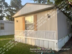 109 Hornet Ln in Lufkin, TX - Building Photo