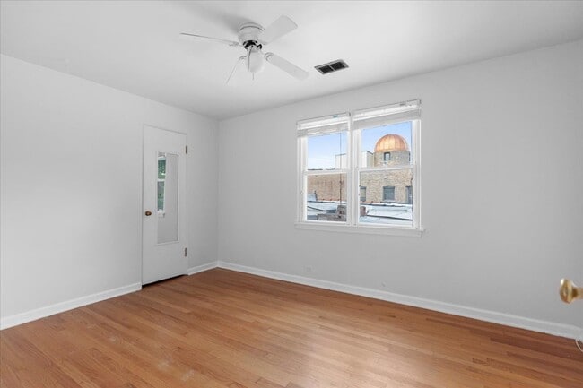 1456 W Irving Park Rd, Unit 2