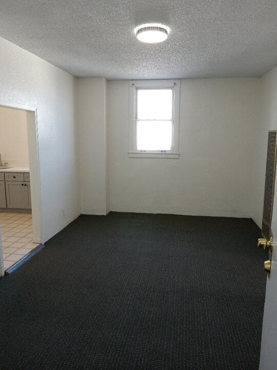 4720 S Normandie Ave, Unit #3 in Los Angeles, CA - Building Photo