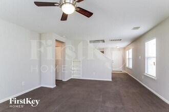 21610 Dawn Timbers Ct in Humble, TX - Building Photo - Building Photo