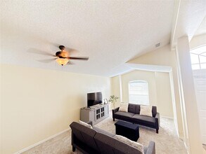 407 Briarton Dr in Davenport, FL - Building Photo - Building Photo