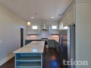 1257 Hillwood Private Cove in Nashville, TN - Foto de edificio - Building Photo