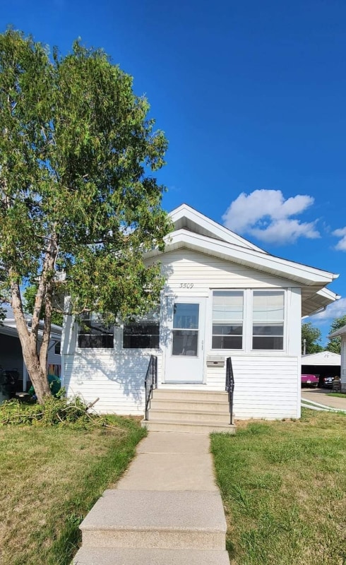property at 3509 Elm Ave SE