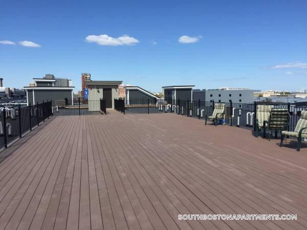 339 D St in Boston, MA - Foto de edificio - Building Photo