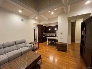 377 New York Ave in Huntington, NY - Building Photo - Building Photo