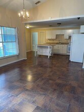 8487 Dorsey St in Spring Hill, FL - Building Photo - Building Photo