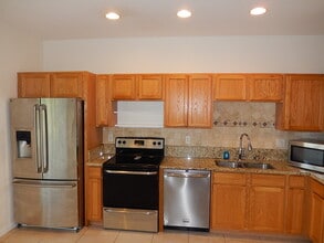 17533 Laurel Grove Ct in Ft. Myers, FL - Building Photo - Building Photo
