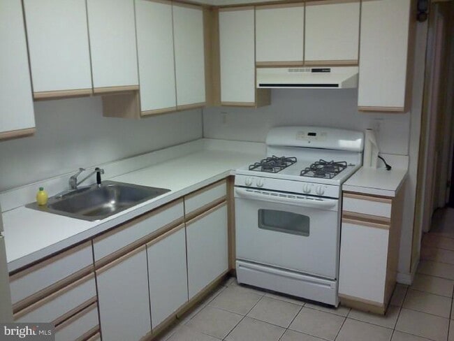 7517 Brookhaven Rd in Philadelphia, PA - Building Photo - Building Photo