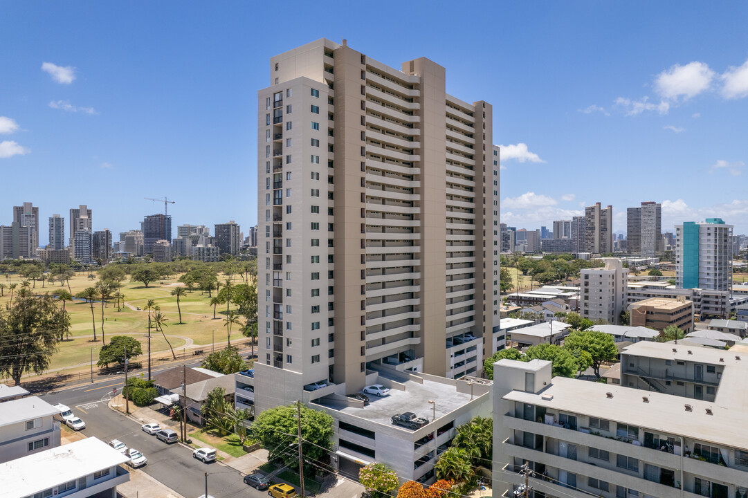 Fairway House in Honolulu, HI - Foto de edificio