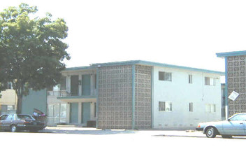 37401 Cherry St in Newark, CA - Building Photo - Building Photo