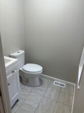 5544 W Jefferson St in Philadelphia, PA - Building Photo - Building Photo