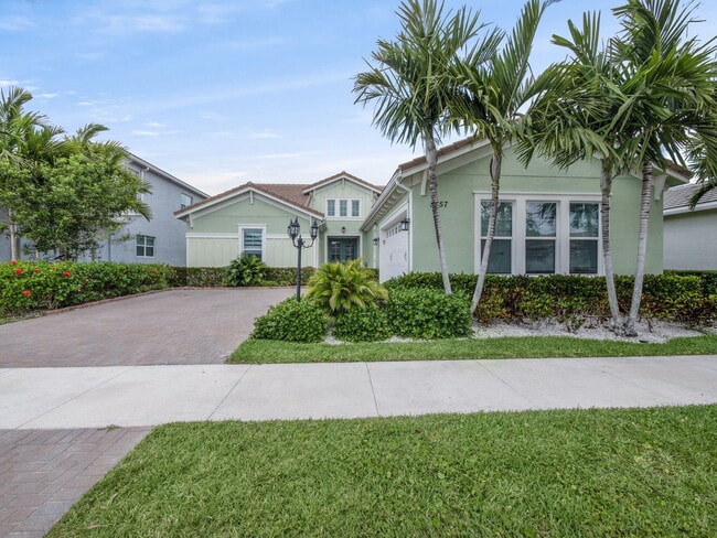 5857 Whippoorwill Cir in Westlake, FL - Building Photo - Building Photo