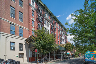 339-341 E 12th St Apartamentos