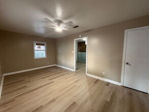 3038 Meadow Ave in Shreveport, LA - Building Photo - Building Photo