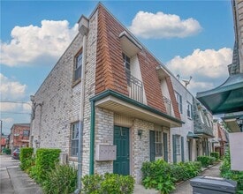 2117 Giuffrias Ave in Metairie, LA - Building Photo - Building Photo