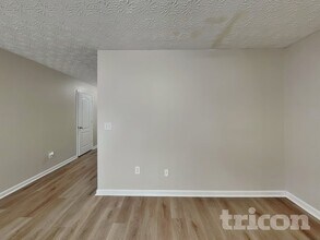 1740 Formosa Ln in Mcdonough, GA - Foto de edificio - Building Photo