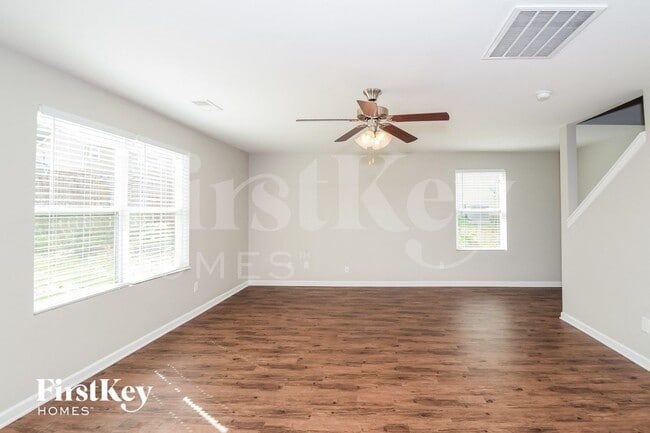 210 Oakwell St in Calera, AL - Building Photo - Building Photo