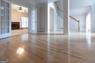 5100 Sunset Maple Trail in Lilburn, GA - Foto de edificio - Building Photo