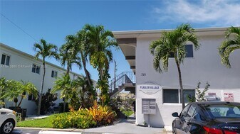 715 NE 2nd Ave in Fort Lauderdale, FL - Building Photo