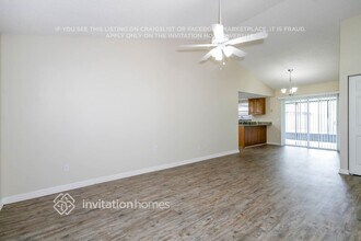 5318 Starhill Pl in Tampa, FL - Building Photo - Building Photo