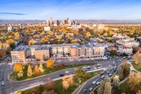Building Photo - The York on City Park Apartamentos in Denver, Colorado