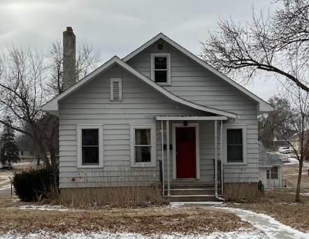 321 E 10th St in Wayne, NE - Building Photo